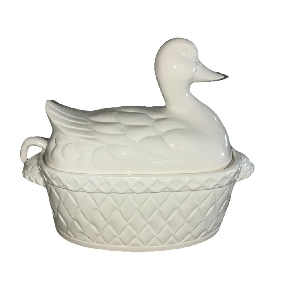 Himark Soup Tureen Duck Basket Weave Base with Ladle 1983 Japan *flaw‎